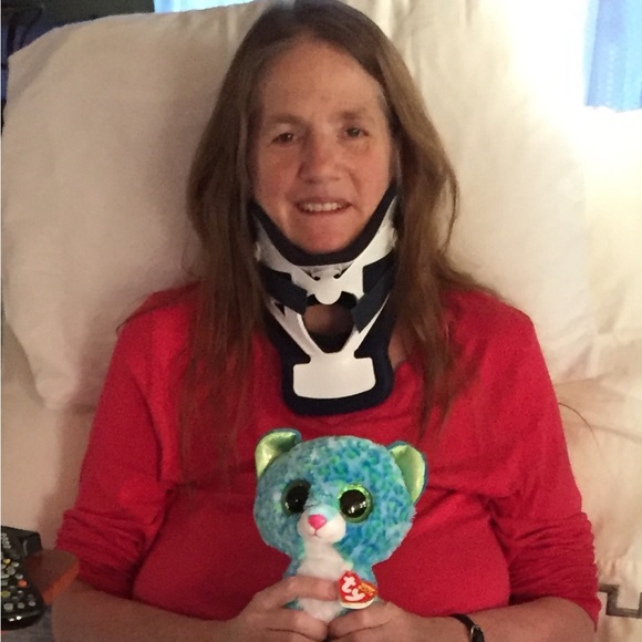 Tracyβs Closet π·πΉI Love Offersβ£οΈβ£οΈβ₯οΈβ₯οΈβ₯οΈ - Picture 6 of 11